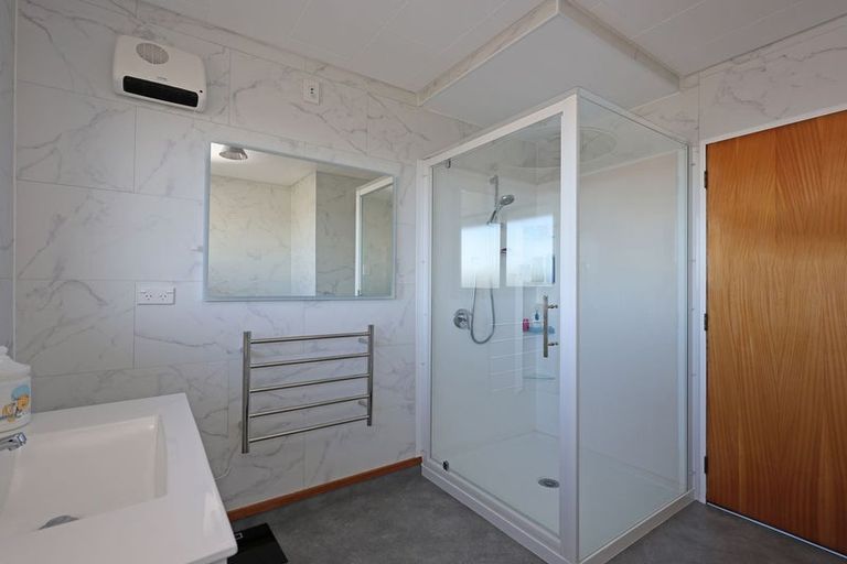 Photo of property in 16 Percy Street, Weston, Oamaru, 9401