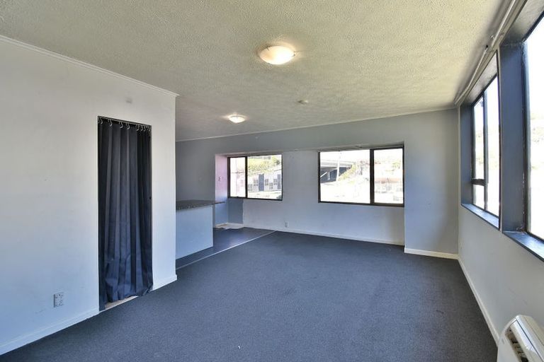 Photo of property in 96 South Road, The Glen, Dunedin, 9011