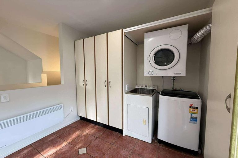 Photo of property in 143-145 Ghuznee Street, Te Aro, Wellington, 6011