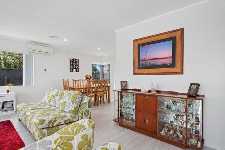 Photo of property in 11a Kane Road, Papamoa Beach, Papamoa, 3118