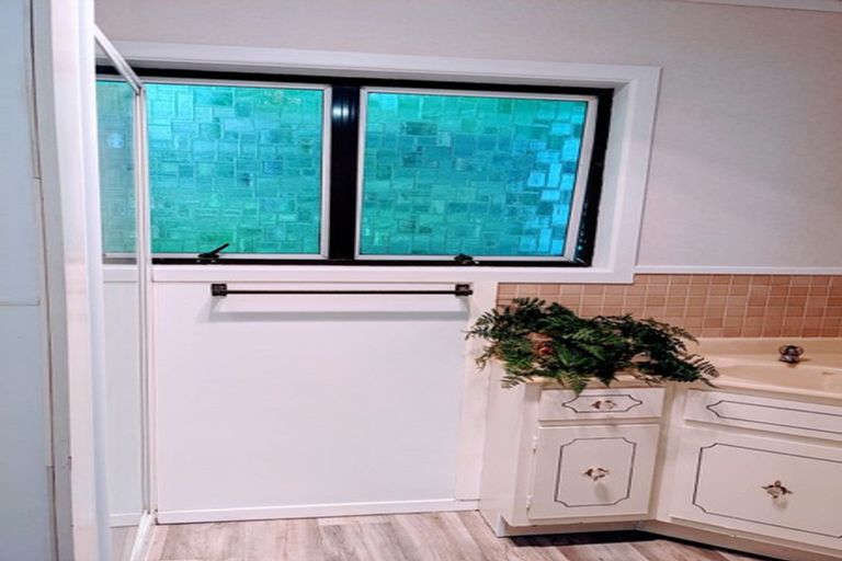 Photo of property in 1/44 Blagdon Road, Blagdon, New Plymouth, 4310