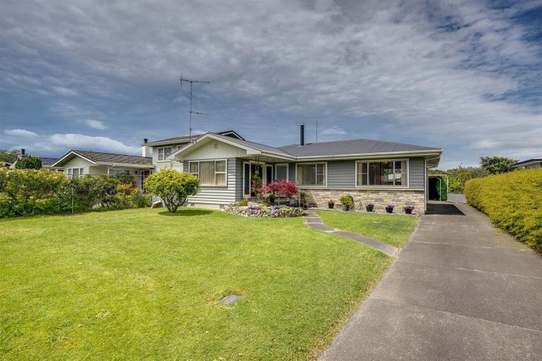 Photo of property in 11 Morgan Avenue, Marewa, Napier, 4110