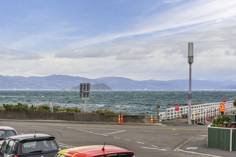 Photo of property in 6 Ferry Street, Seatoun, Wellington, 6022