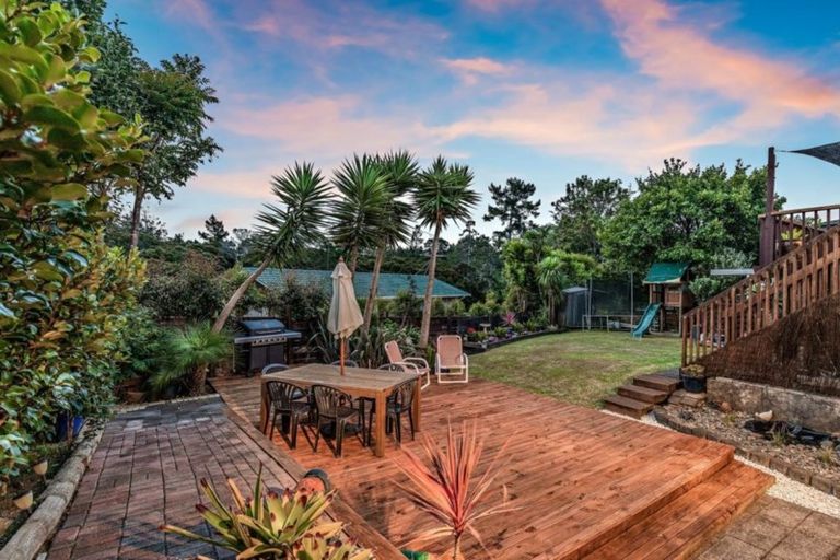 Photo of property in 53 Allington Road, Massey, Auckland, 0614