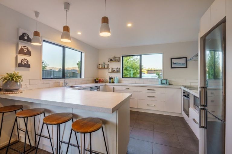 Photo of property in 16 Finch Street, Albert Town, Wanaka, 9305