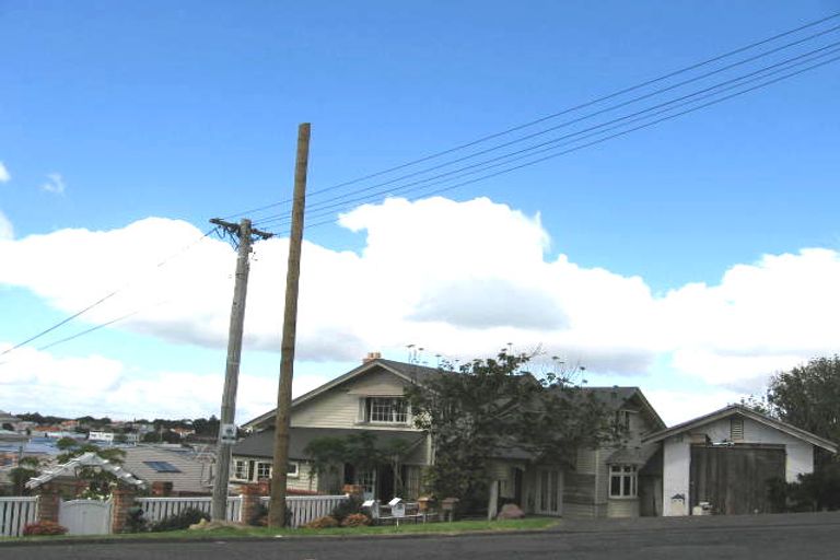 Photo of property in 3/5 Prospect Terrace, Milford, Auckland, 0620