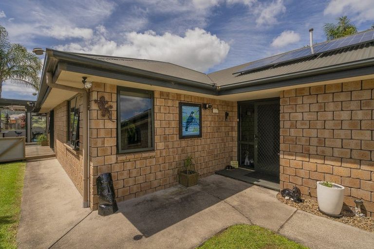 Photo of property in 3 Acacia Court, Whitianga, 3510