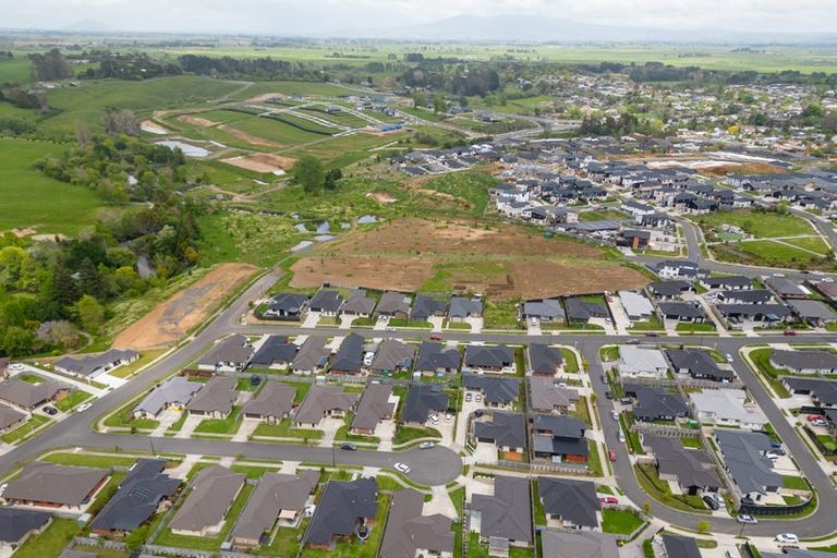 Photo of property in 17 Branca Close, Fitzroy, Hamilton, 3206