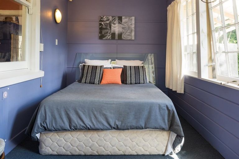 Photo of property in 19-21 Leicester Street, Picton, 7220