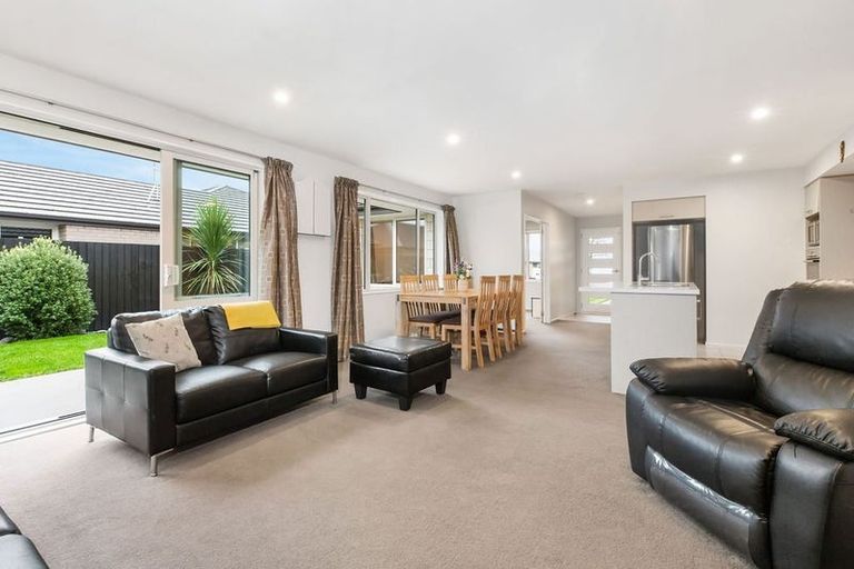 Photo of property in 11 Richmond Avenue, Halswell, Christchurch, 8025