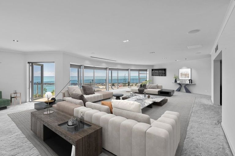 Photo of property in 18 Roy Terrace, Moturoa, New Plymouth, 4310