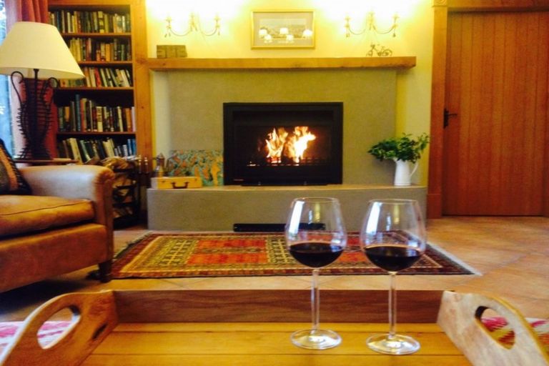 Photo of property in Beckenridge Lodge, 1 Breckenridge Lane, Puketapu, Napier, 4183