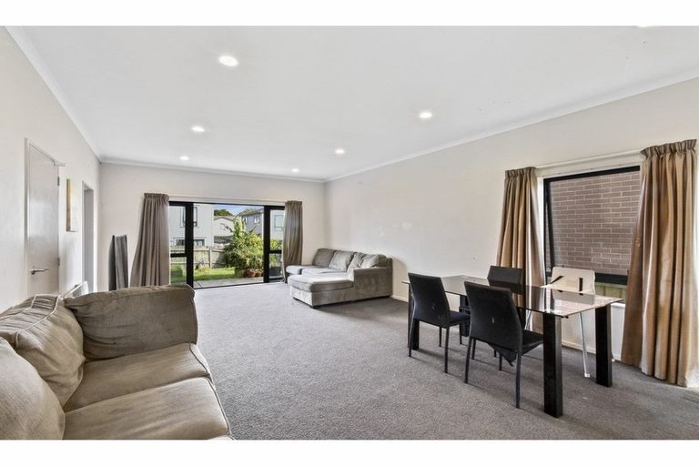 Photo of property in 22 Kaimoana Street, Weymouth, Auckland, 2103