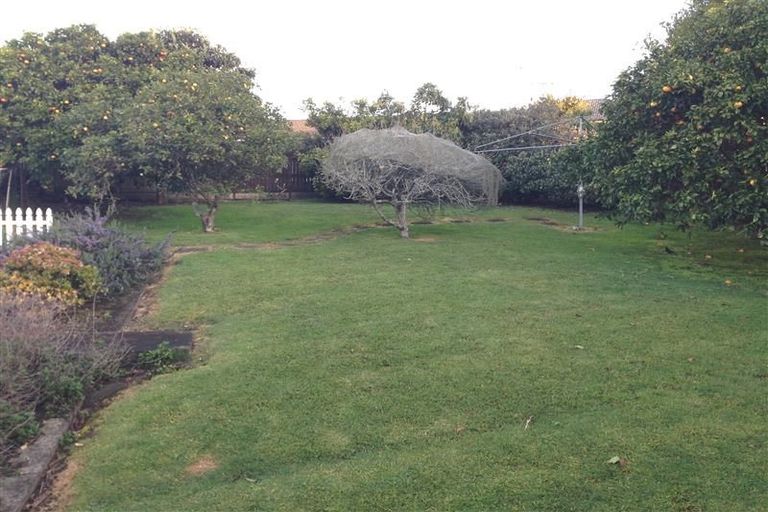 Photo of property in 8 Troy Place, Glendowie, Auckland, 1071