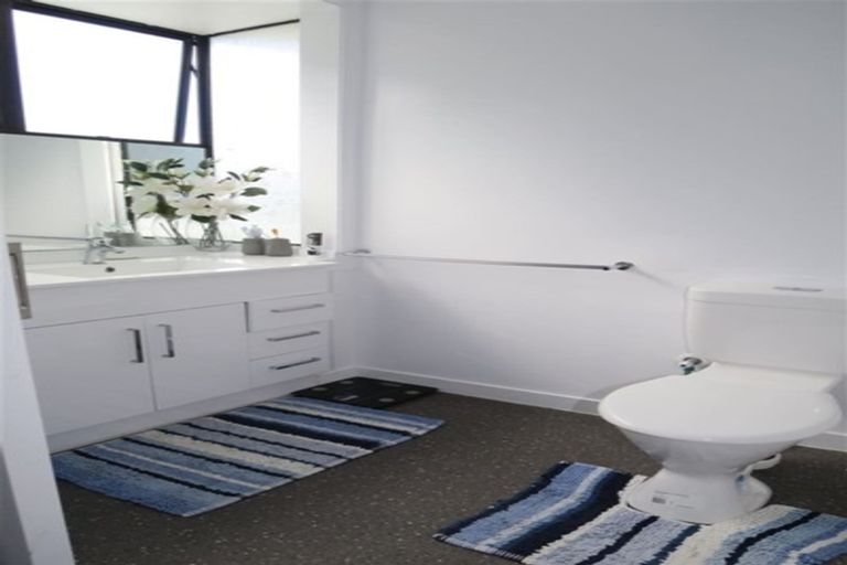 Photo of property in 1 Rata Avenue, Edgecumbe, 3120