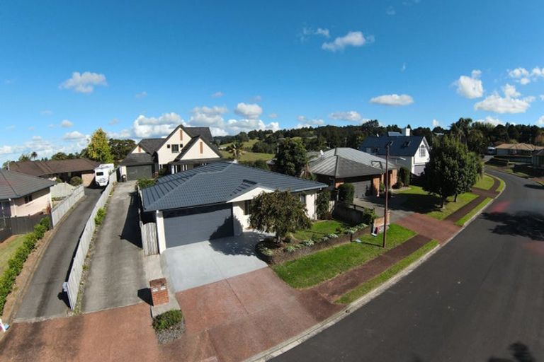 Photo of property in 12a Chatsfield Place, Te Kamo, Whangarei, 0112