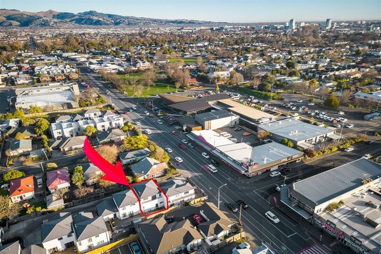 Photo of property in 2/324 Stanmore Road, Richmond, Christchurch, 8013