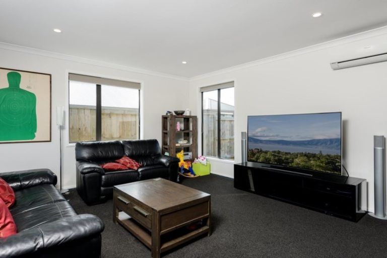 Photo of property in 4 Okataina Street, Pyes Pa, Tauranga, 3112