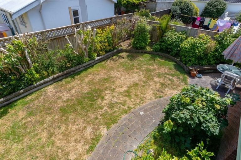 Photo of property in 6 Miro Street, Woburn, Lower Hutt, 5010