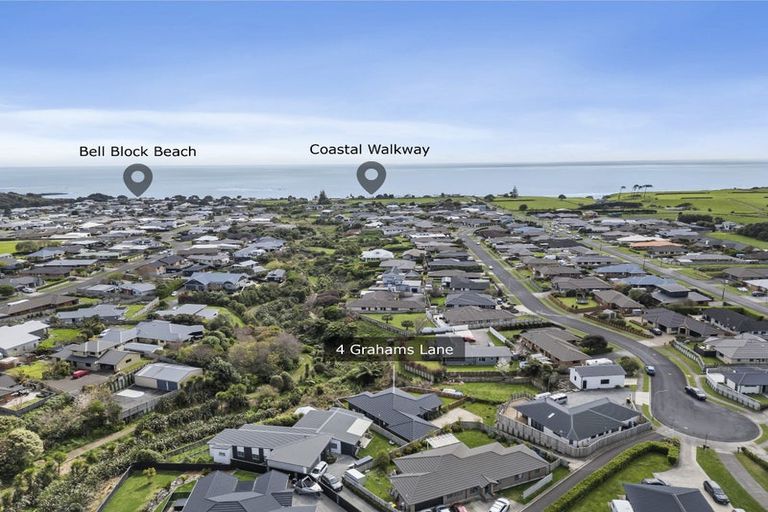 Photo of property in 4 Grahams Lane, Bell Block, New Plymouth, 4312