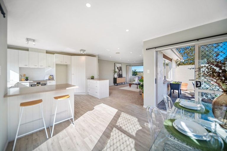 Photo of property in 61b Whatapaka Road, Karaka, Papakura, 2580