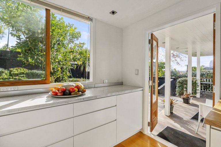 Photo of property in 28 Wood Street, Freemans Bay, Auckland, 1011