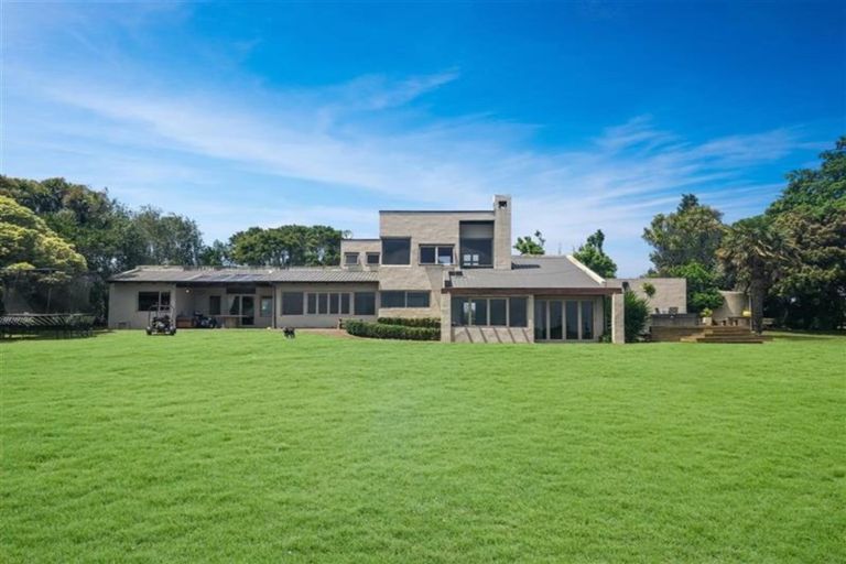 Photo of property in 233 Laing Road, Karaka, Papakura, 2580