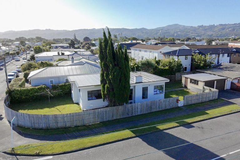 Photo of property in 23 Meadows Avenue, Waiwhetu, Lower Hutt, 5010