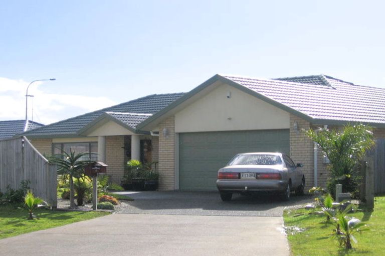 Photo of property in 6 Srah Place, East Tamaki, Auckland, 2013