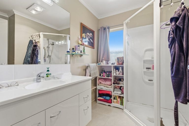 Photo of property in 5 Fremont Way, Pyes Pa, Tauranga, 3112