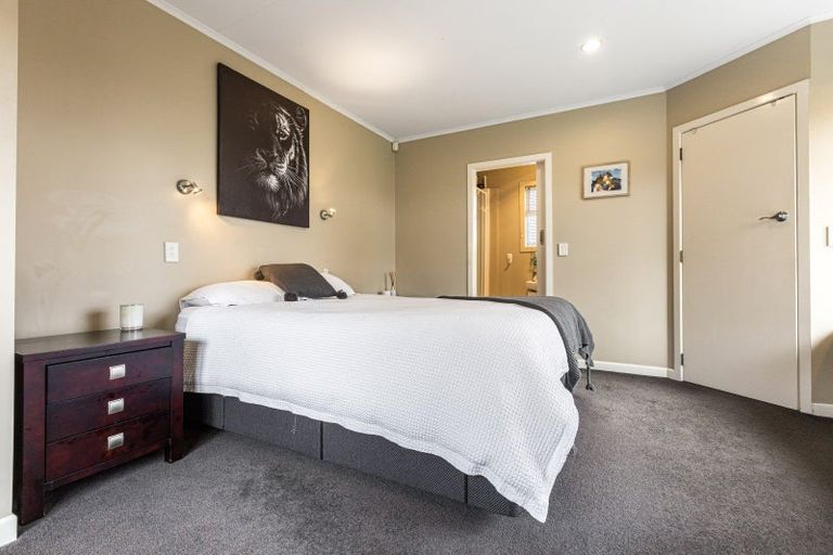 Photo of property in 4 Red Hill Road, Red Hill, Papakura, 2110