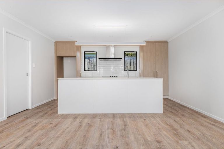 Photo of property in 11 Catherine Lane, Levin, 5510