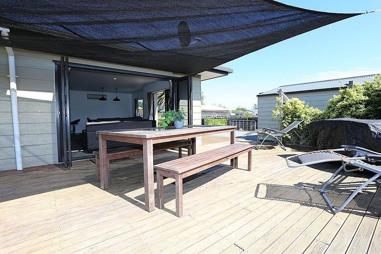 Photo of property in 11b De Lautour Road, Kaiti, Gisborne, 4010