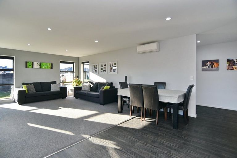 Photo of property in 39 Cassino Street, Rangiora, 7400