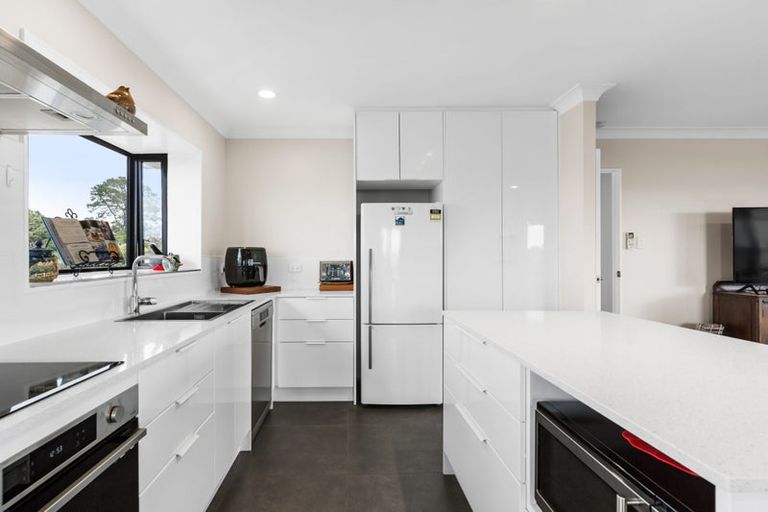 Photo of property in 147 Eversham Road, Mount Maunganui, 3116