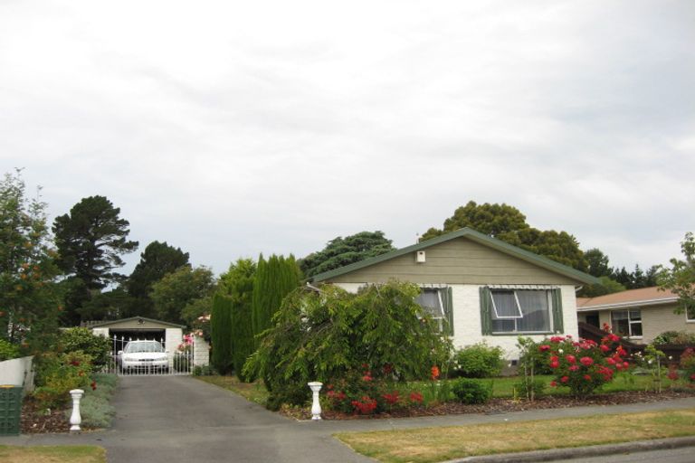Photo of property in 48 Waratah Street, Avondale, Christchurch, 8061