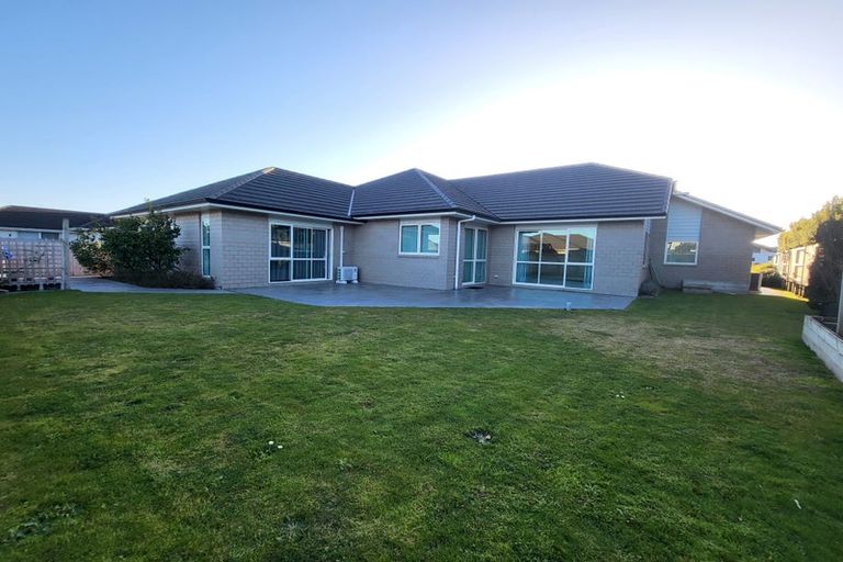 Photo of property in 12 Loftus Place, Flagstaff, Hamilton, 3210