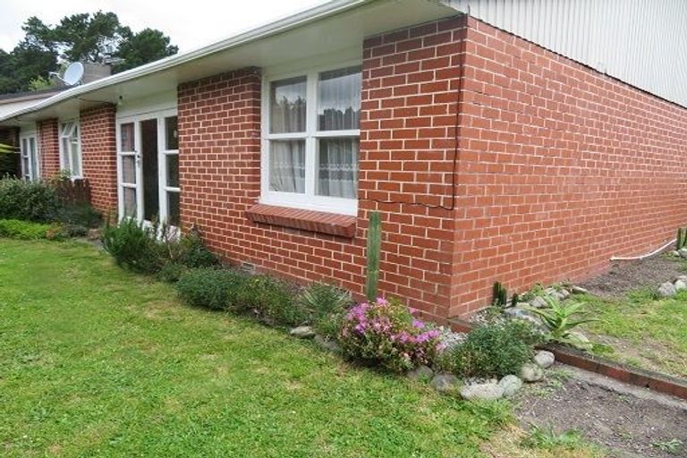 Photo of property in 3/50 Cruickshank Road, Clouston Park, Upper Hutt, 5018