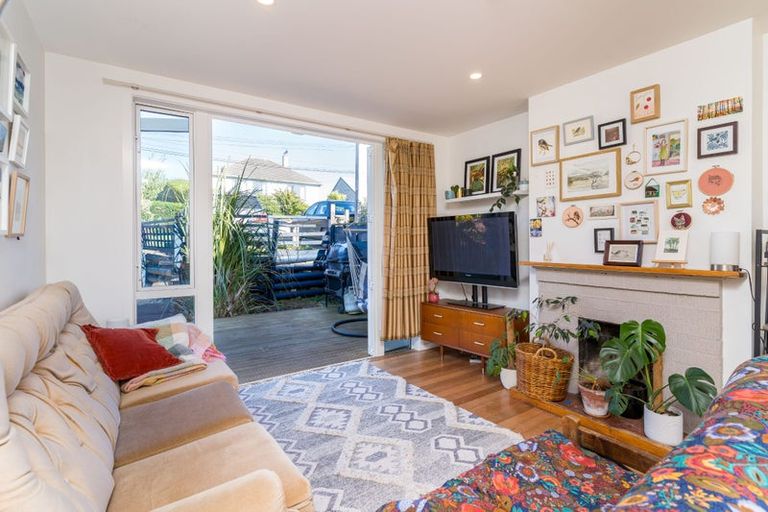 Photo of property in 28 Edinburgh Street, Green Island, Dunedin, 9018