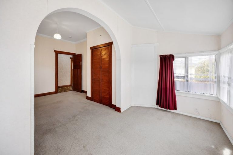 Photo of property in 86 Stanners Street, Eltham, 4322