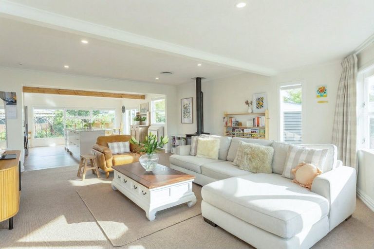 Photo of property in 12 Taverner Street, Carterton, 5713