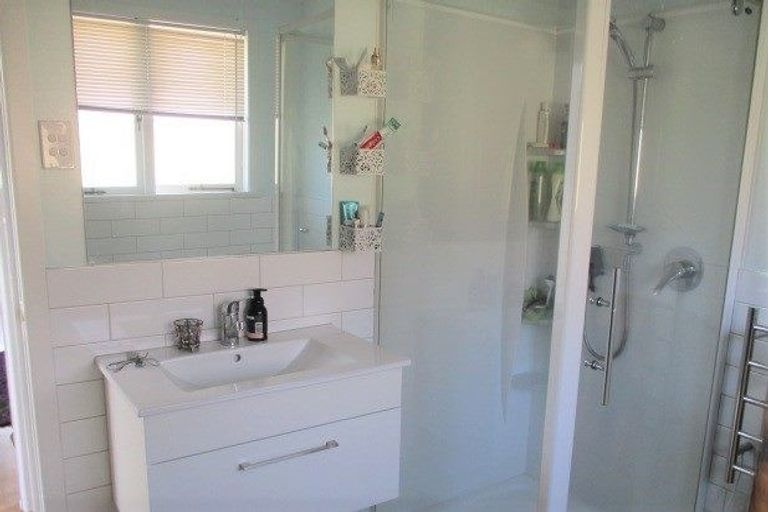 Photo of property in 13 Iles Road, Lynmore, Rotorua, 3010