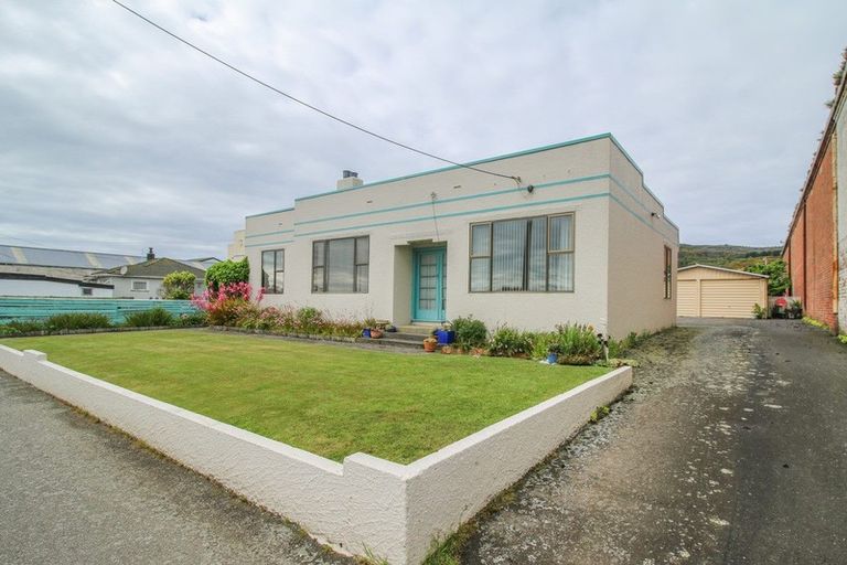 Photo of property in 192 Gore Street, Bluff, 9814