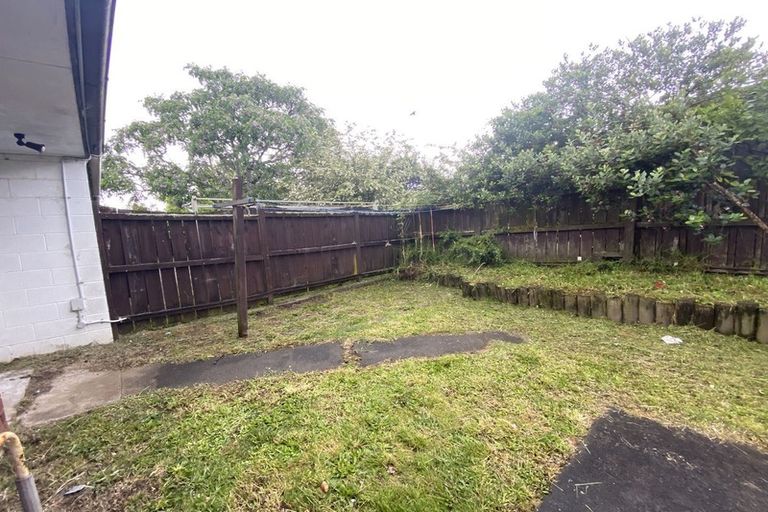 Photo of property in 1/80 Sunderlands Road, Bucklands Beach, Auckland, 2012