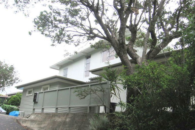 Photo of property in 30 Baroda Street, Khandallah, Wellington, 6035