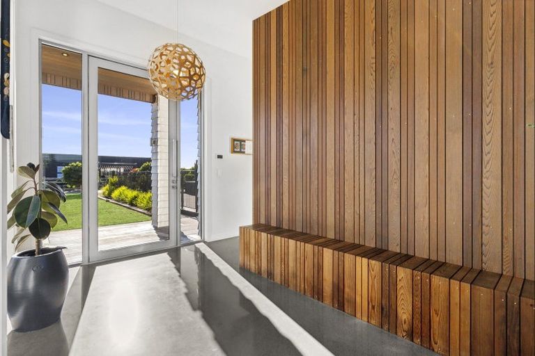 Photo of property in 1 Alan Livingston Drive, Cambridge, 3434