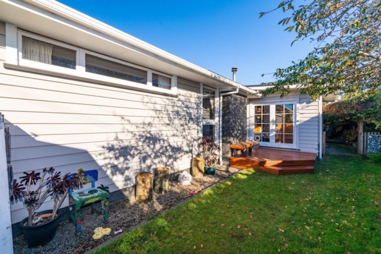 Photo of property in 42 Jutland Street, North New Brighton, Christchurch, 8083