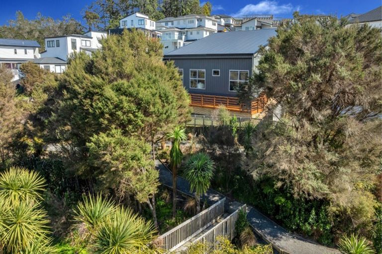 Photo of property in 6 Mara Waina Place, Swanson, Auckland, 0614