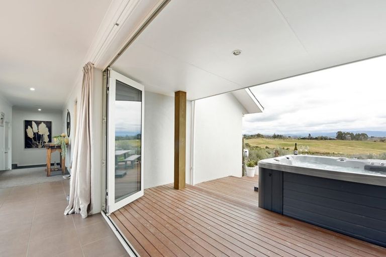 Photo of property in 19 Petra Way, Upper Moutere, 7173