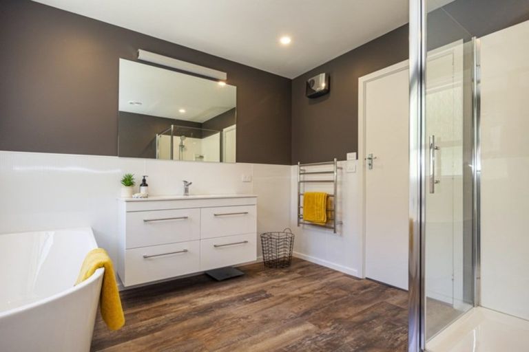 Photo of property in 691 Pleasant Point Highway, Levels, Timaru, 7975